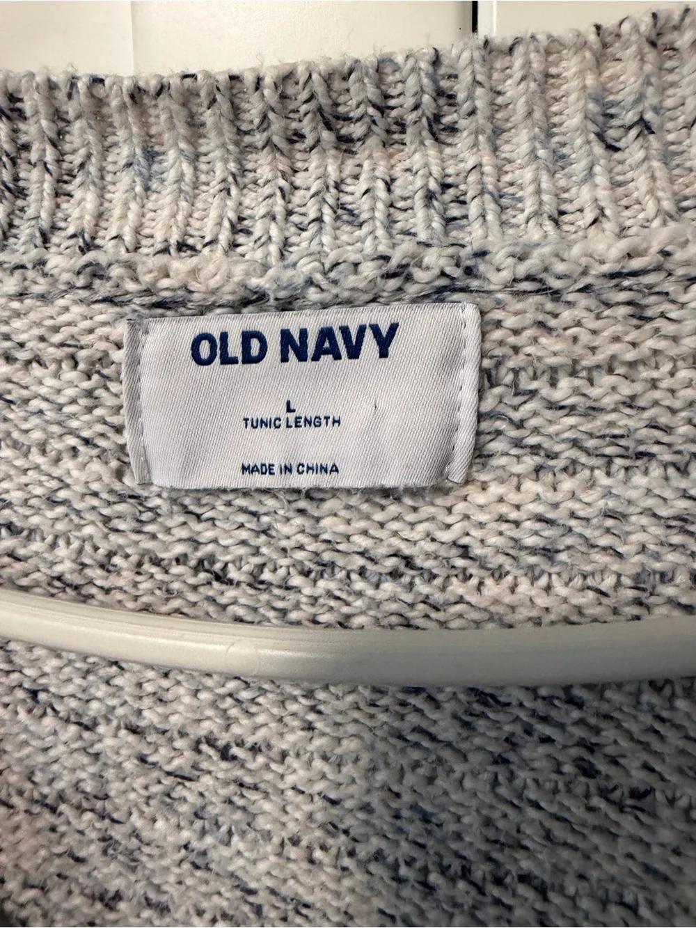 Old Navy Oversized  100% Cotton Cream and Blue Marled V-Neck Pullover Sweater - Picture 6 of 7